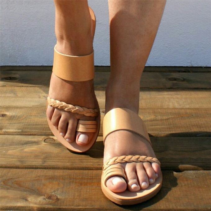 Fashion Stylish Ladies Leather Sandals
